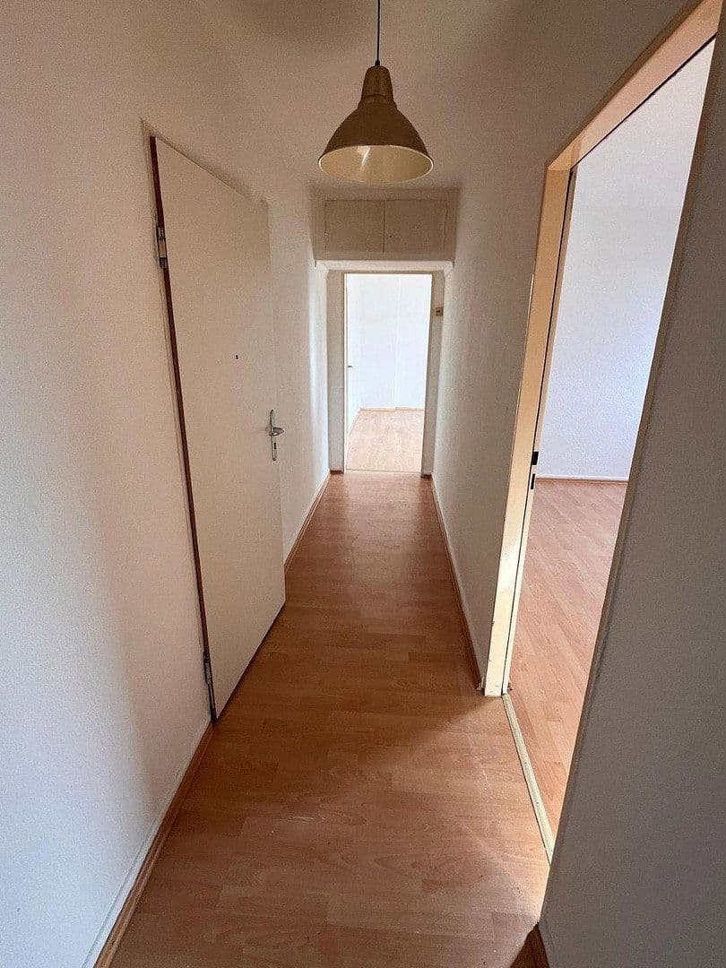 Prenájom bytu 2-izbový 55 m², Offenbach am Main, Hesensko Prenájom bytu 2-izbový 55 m², Offenbach am Main, Hesensko