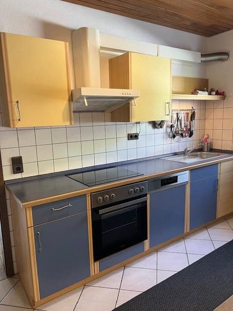Predaj domu 160 m², pozemek 976 m², Schönbrunn, Bádensko-Wurttembersko Predaj domu 160 m², pozemek 976 m², Schönbrunn, Bádensko-Wurttembersko