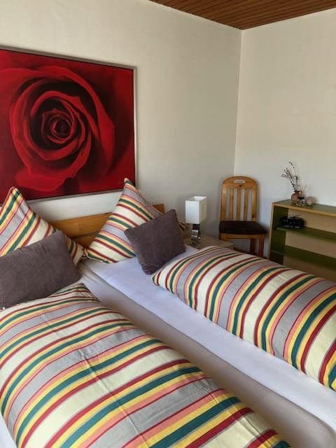 Predaj domu 160 m², pozemek 976 m², Schönbrunn, Bádensko-Wurttembersko Predaj domu 160 m², pozemek 976 m², Schönbrunn, Bádensko-Wurttembersko