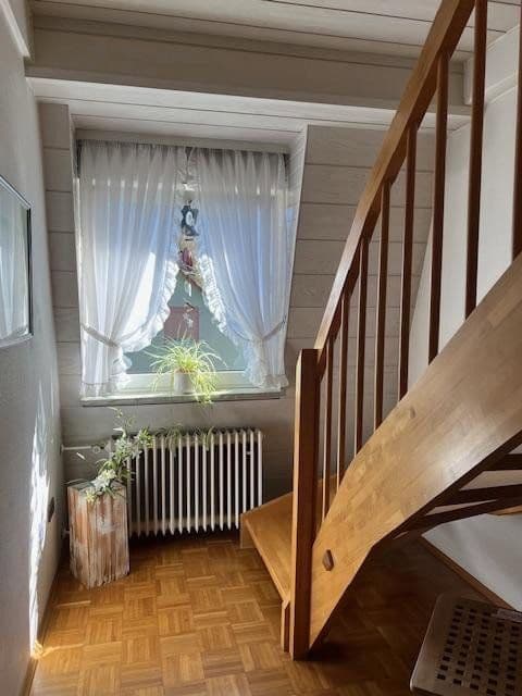 Predaj domu 160 m², pozemek 976 m², Schönbrunn, Bádensko-Wurttembersko Predaj domu 160 m², pozemek 976 m², Schönbrunn, Bádensko-Wurttembersko