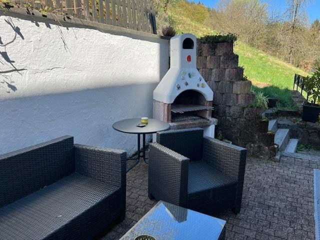 Predaj domu 160 m², pozemek 976 m², Schönbrunn, Bádensko-Wurttembersko Predaj domu 160 m², pozemek 976 m², Schönbrunn, Bádensko-Wurttembersko