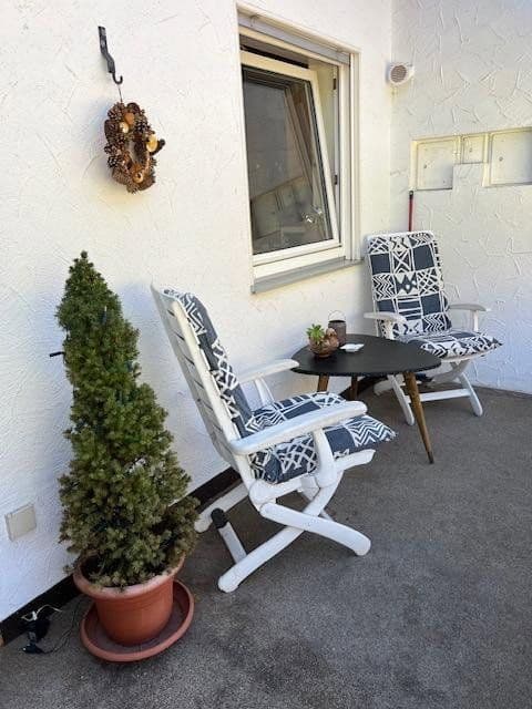 Predaj domu 160 m², pozemek 976 m², Schönbrunn, Bádensko-Wurttembersko Predaj domu 160 m², pozemek 976 m², Schönbrunn, Bádensko-Wurttembersko