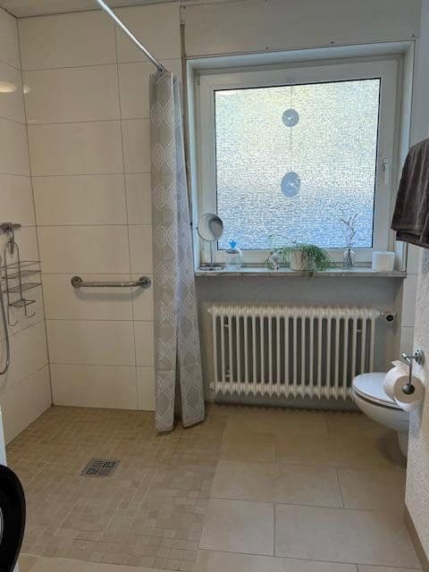 Predaj domu 160 m², pozemek 976 m², Schönbrunn, Bádensko-Wurttembersko Predaj domu 160 m², pozemek 976 m², Schönbrunn, Bádensko-Wurttembersko