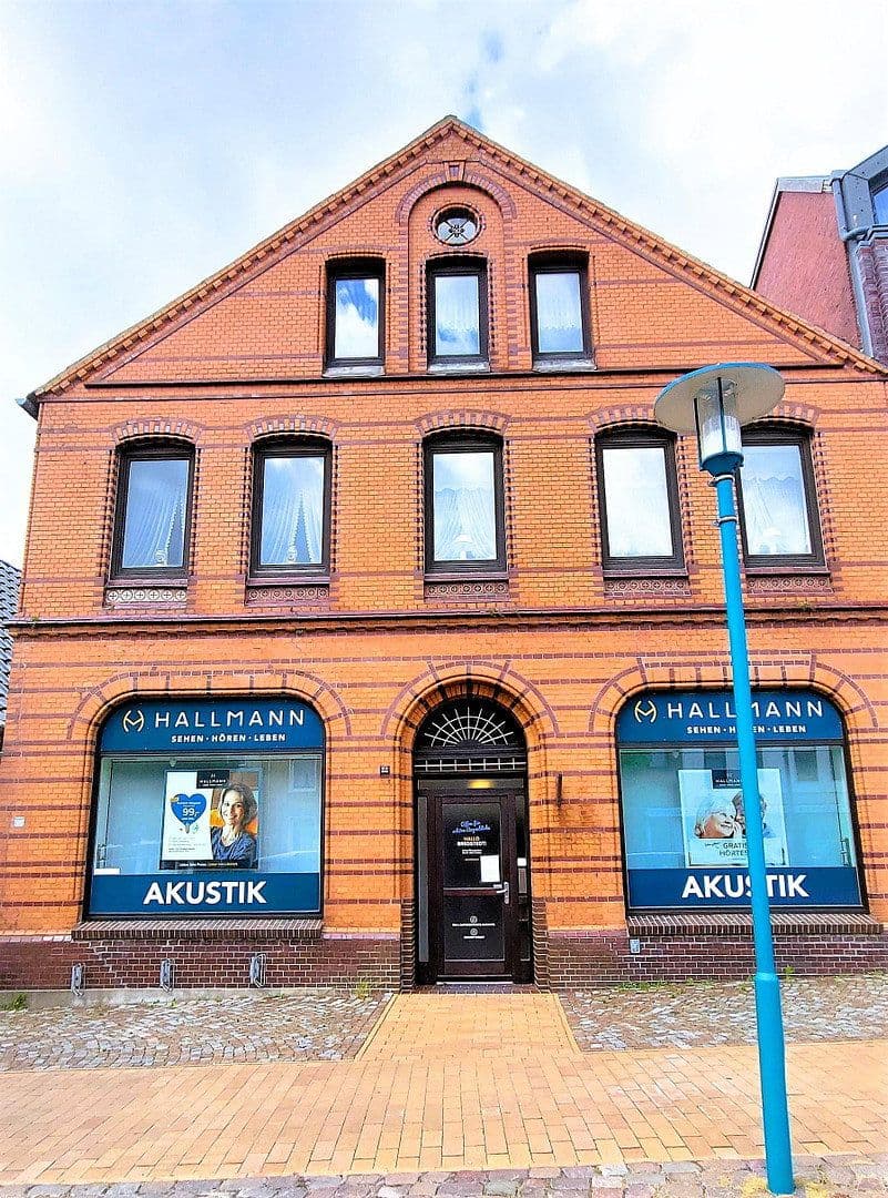 Predaj domu 557 m², pozemek 627 m², Markt 22, Bredstedt, Šlezvicko-Holštajnsko Predaj domu 557 m², pozemek 627 m², Markt 22, Bredstedt, Šlezvicko-Holštajnsko