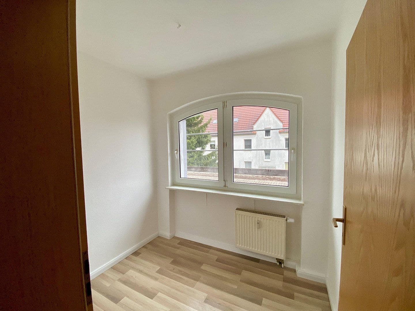 Prenájom bytu 4-izbový 79 m², Neukieritzsch, Sasko Prenájom bytu 4-izbový 79 m², Neukieritzsch, Sasko