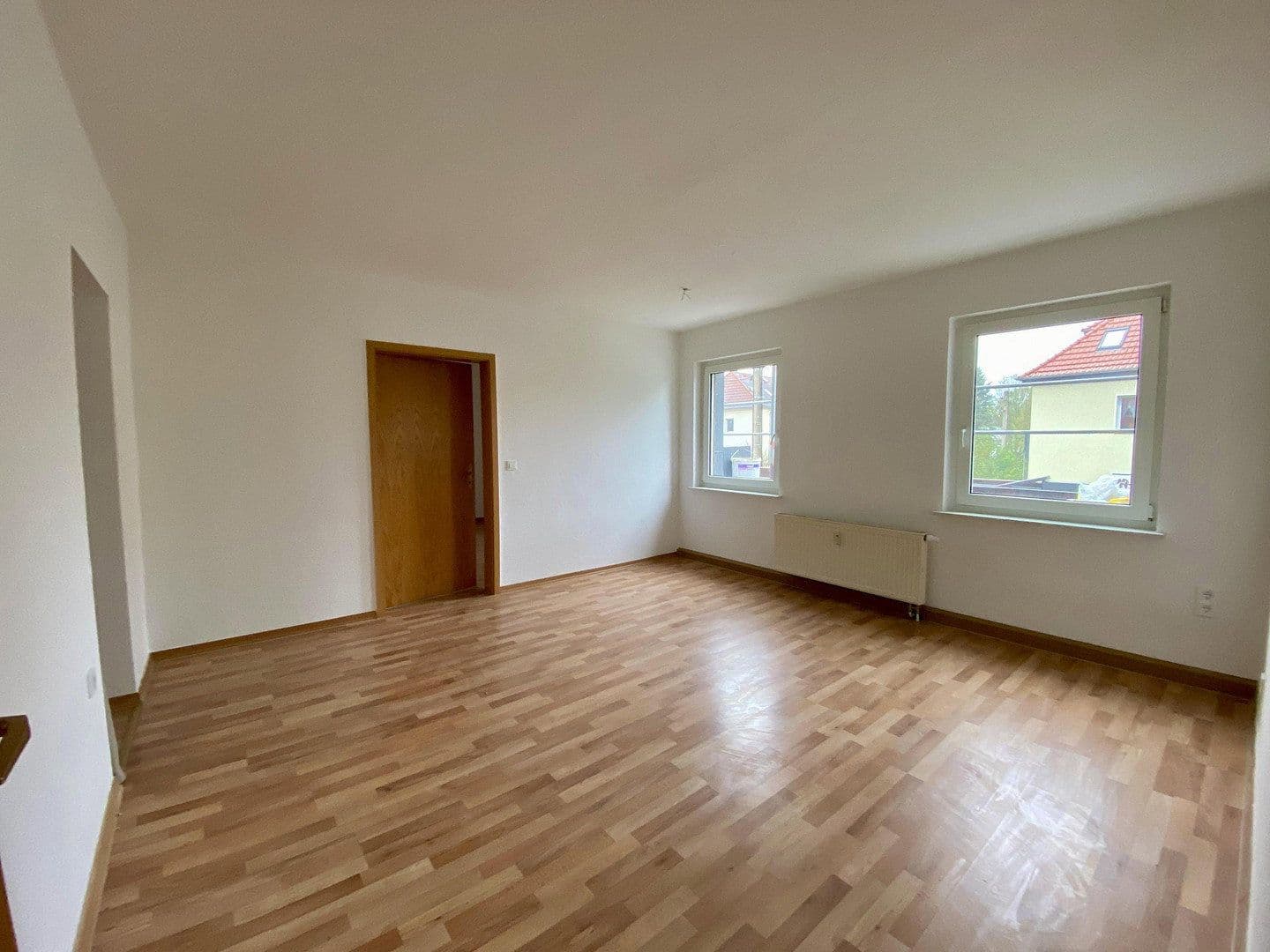 Prenájom bytu 4-izbový 79 m², Neukieritzsch, Sasko Prenájom bytu 4-izbový 79 m², Neukieritzsch, Sasko