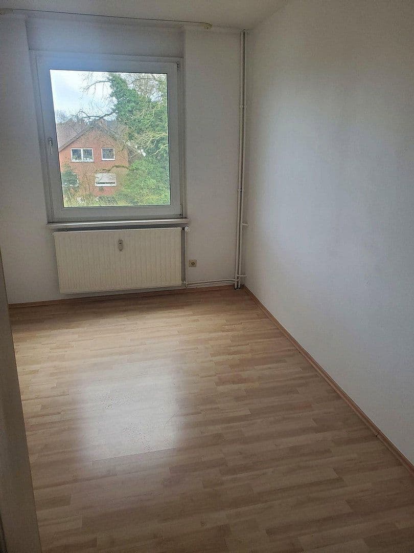 Prenájom bytu 3-izbový 12 m², Osnabrück, Dolné Sasko Prenájom bytu 3-izbový 12 m², Osnabrück, Dolné Sasko