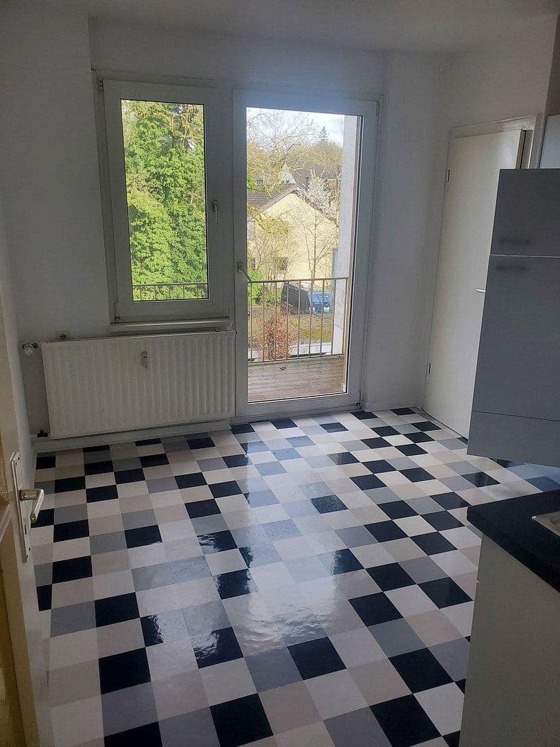 Prenájom bytu 3-izbový 12 m², Osnabrück, Dolné Sasko Prenájom bytu 3-izbový 12 m², Osnabrück, Dolné Sasko