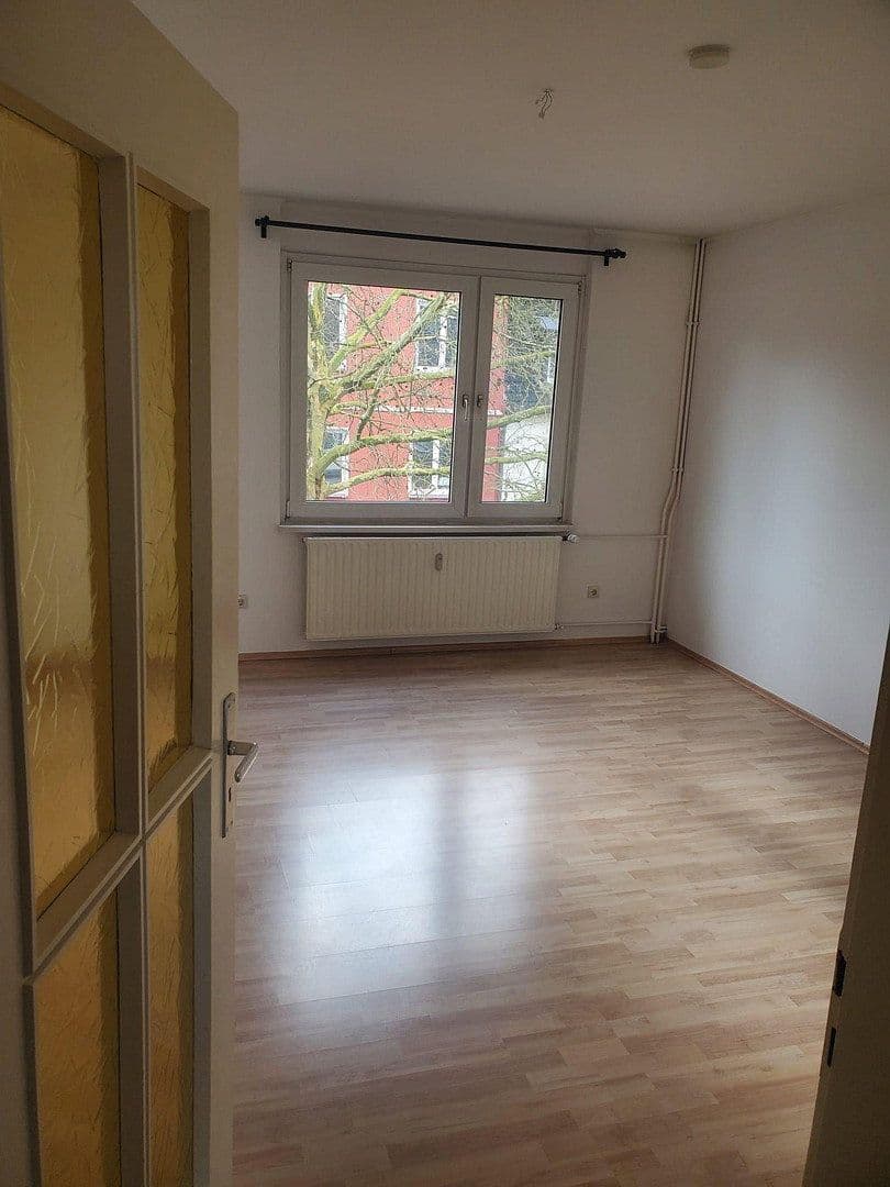 Prenájom bytu 3-izbový 12 m², Osnabrück, Dolné Sasko Prenájom bytu 3-izbový 12 m², Osnabrück, Dolné Sasko