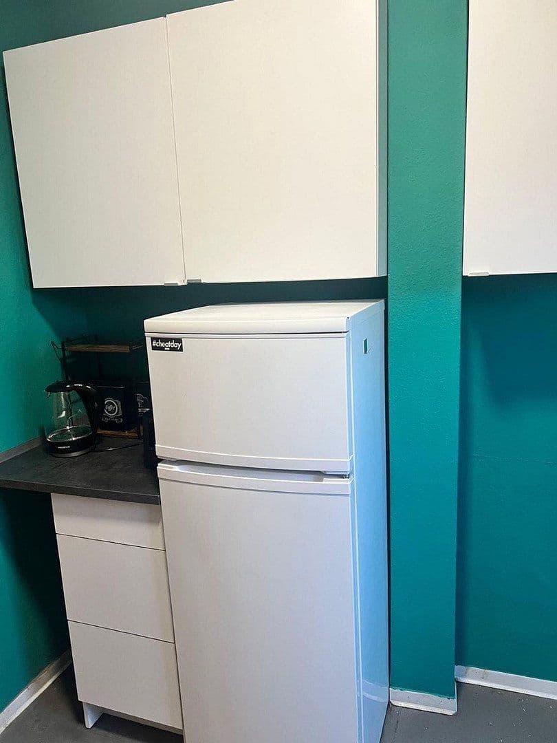 Prenájom bytu 5-izbový 140 m², Frankfurt am Main, Hesensko Prenájom bytu 5-izbový 140 m², Frankfurt am Main, Hesensko