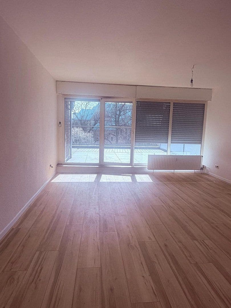 Prenájom bytu 3-izbový 109 m², Kurfürstenwall 9-11, Recklinghausen, Severné Porýnie - Westfálsko Prenájom bytu 3-izbový 109 m², Kurfürstenwall 9-11, Recklinghausen, Severné Porýnie - Westfálsko