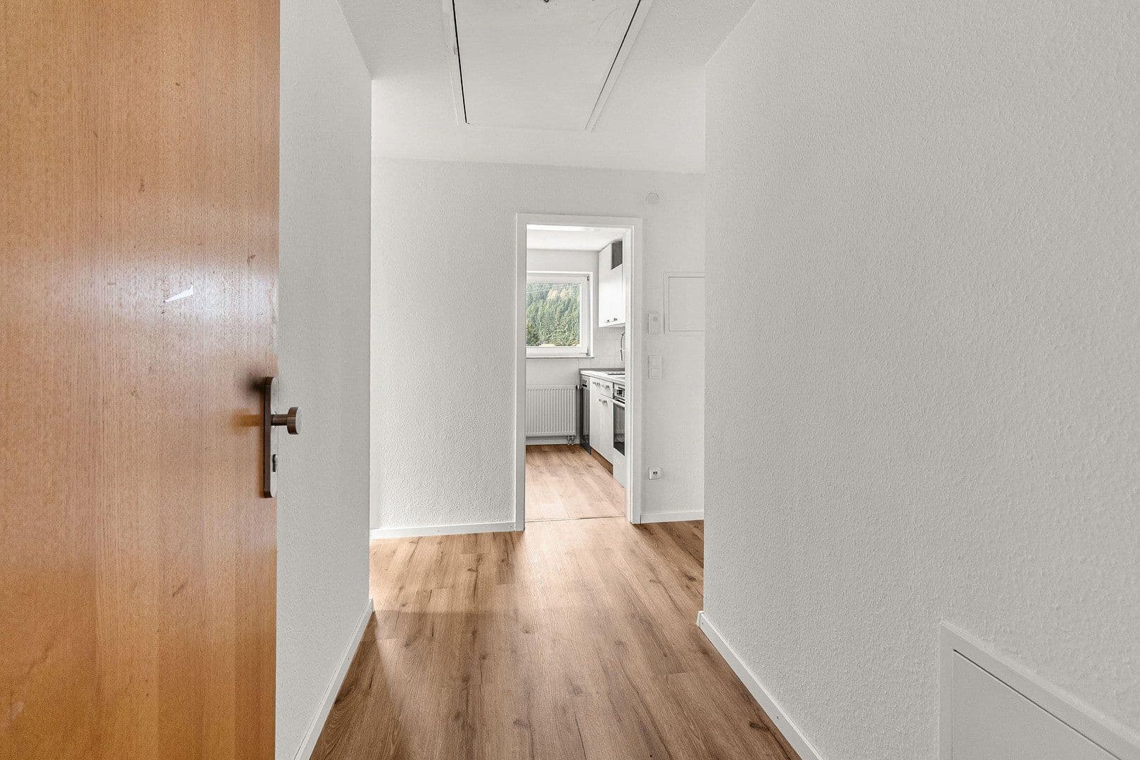 Prenájom bytu 4-izbový 102 m², Tailfinger Strasse 1, Albstadt, Bádensko-Wurttembersko Prenájom bytu 4-izbový 102 m², Tailfinger Strasse 1, Albstadt, Bádensko-Wurttembersko