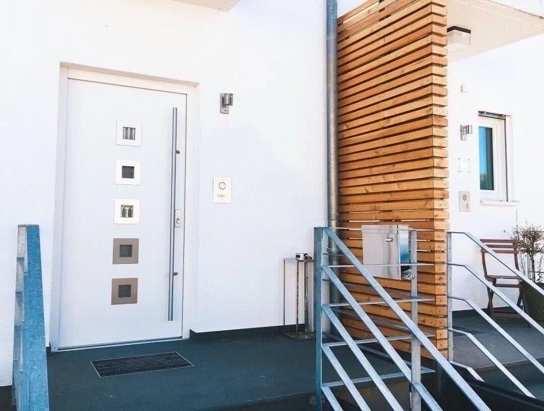 Prenájom bytu 2-izbový 75 m², Bruchköbel, Hesensko Prenájom bytu 2-izbový 75 m², Bruchköbel, Hesensko