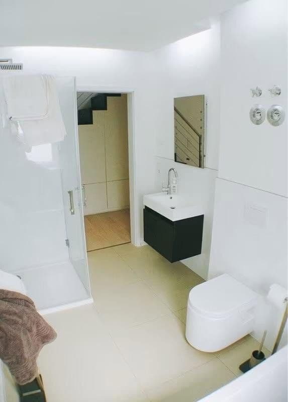 Prenájom bytu 2-izbový 75 m², Bruchköbel, Hesensko Prenájom bytu 2-izbový 75 m², Bruchköbel, Hesensko