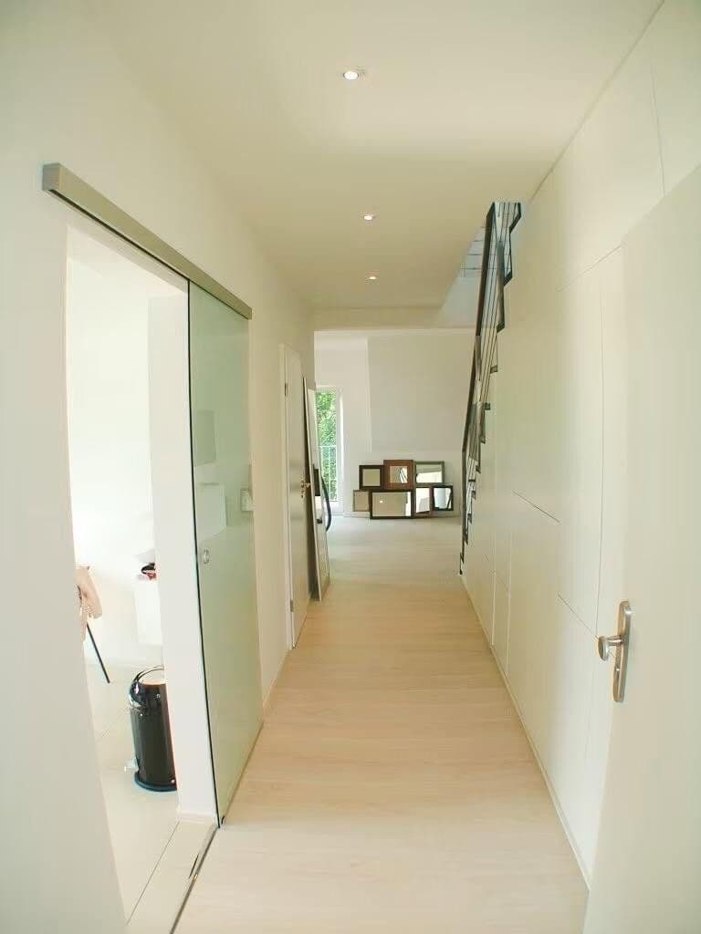 Prenájom bytu 2-izbový 75 m², Bruchköbel, Hesensko Prenájom bytu 2-izbový 75 m², Bruchköbel, Hesensko