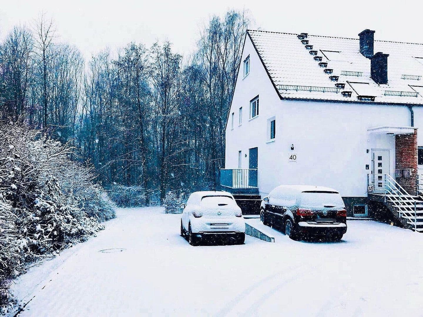 Prenájom bytu 2-izbový 75 m², Bruchköbel, Hesensko Prenájom bytu 2-izbový 75 m², Bruchköbel, Hesensko