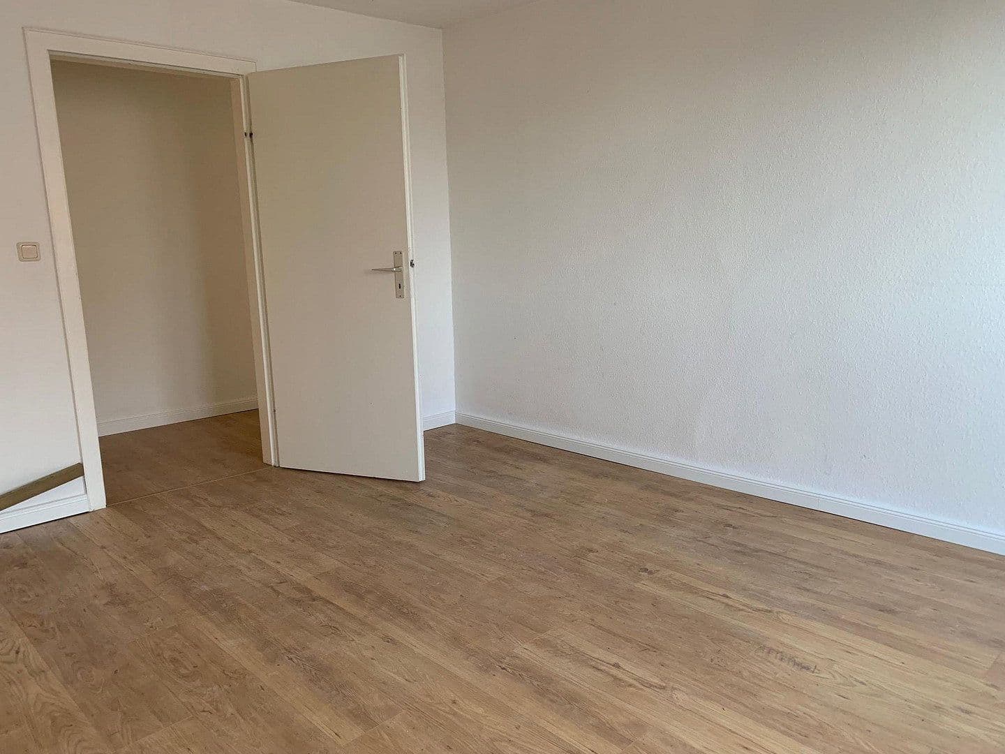 Predaj bytu 3-izbový 91 m², Hauptstraße 16, Altenmedingen, Dolné Sasko Predaj bytu 3-izbový 91 m², Hauptstraße 16, Altenmedingen, Dolné Sasko