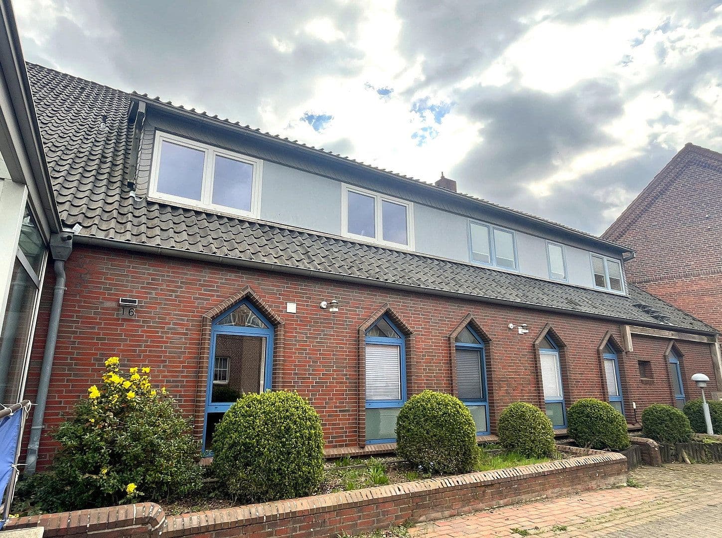 Predaj bytu 3-izbový 91 m², Hauptstraße 16, Altenmedingen, Dolné Sasko Predaj bytu 3-izbový 91 m², Hauptstraße 16, Altenmedingen, Dolné Sasko