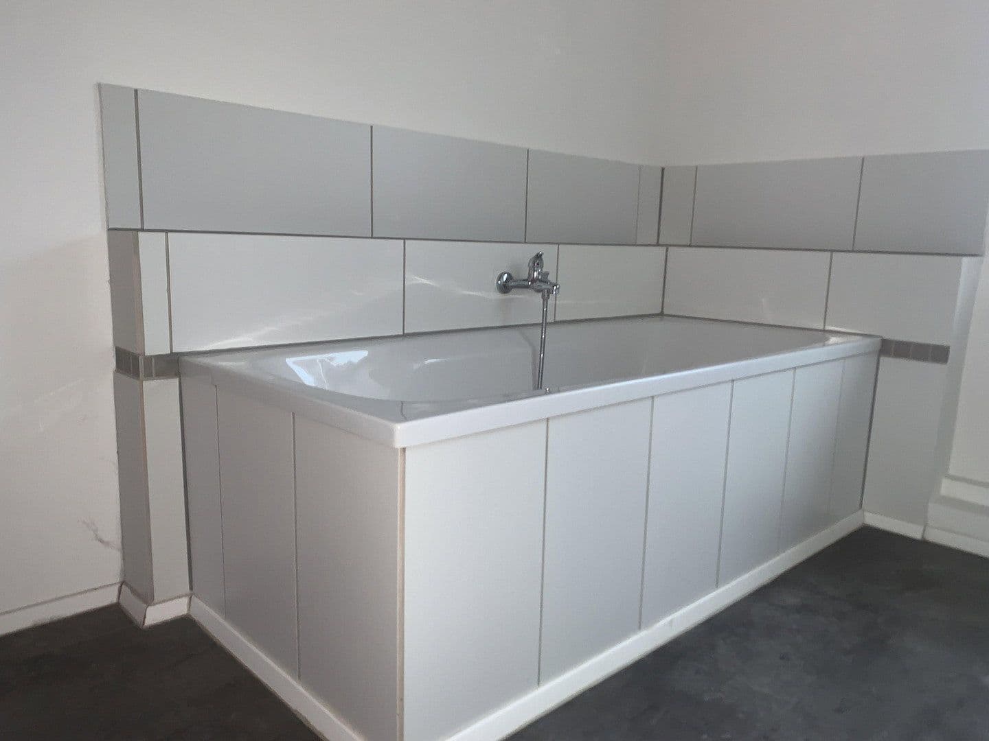 Predaj bytu 3-izbový 91 m², Hauptstraße 16, Altenmedingen, Dolné Sasko Predaj bytu 3-izbový 91 m², Hauptstraße 16, Altenmedingen, Dolné Sasko