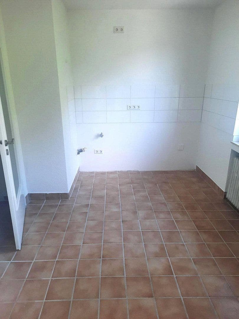 Prenájom bytu 4-izbový 111 m², Talstr. 2, Castrop-Rauxel, Severné Porýnie - Westfálsko Prenájom bytu 4-izbový 111 m², Talstr. 2, Castrop-Rauxel, Severné Porýnie - Westfálsko