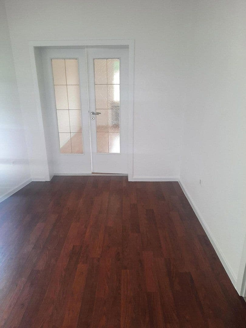 Prenájom bytu 4-izbový 111 m², Talstr. 2, Castrop-Rauxel, Severné Porýnie - Westfálsko Prenájom bytu 4-izbový 111 m², Talstr. 2, Castrop-Rauxel, Severné Porýnie - Westfálsko