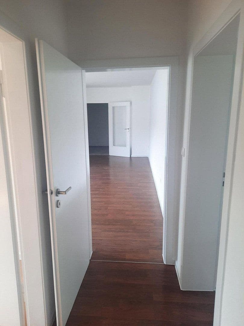 Prenájom bytu 4-izbový 111 m², Talstr. 2, Castrop-Rauxel, Severné Porýnie - Westfálsko Prenájom bytu 4-izbový 111 m², Talstr. 2, Castrop-Rauxel, Severné Porýnie - Westfálsko