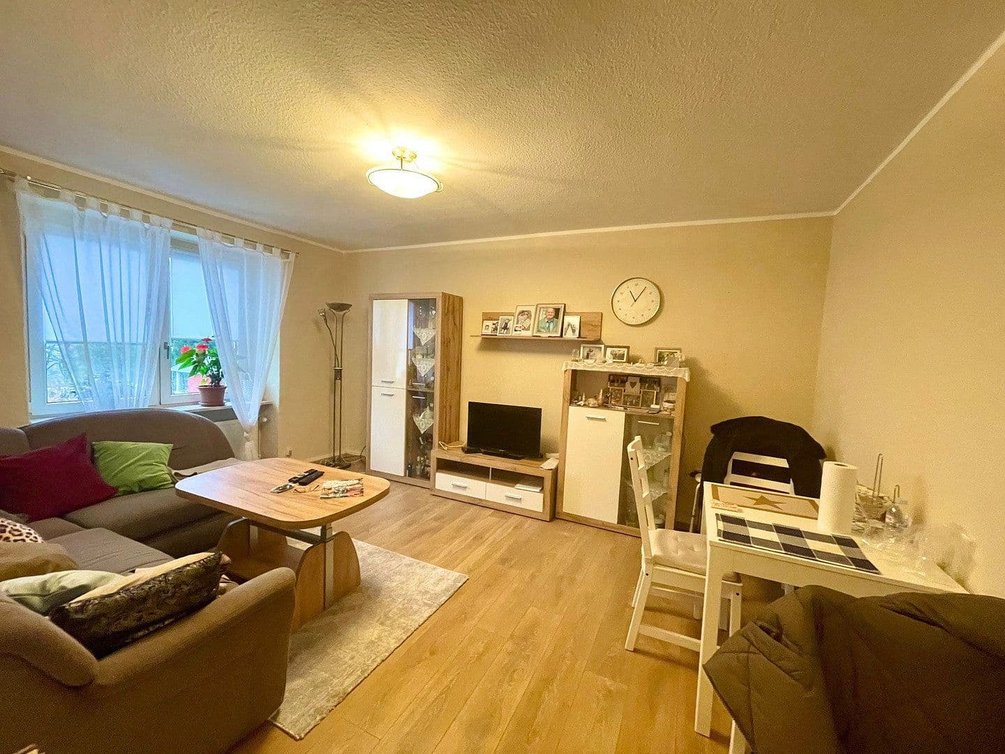 Prenájom bytu 2-izbový 43 m², Grillparzerweg 41, Wuppertal, Severné Porýnie - Westfálsko Prenájom bytu 2-izbový 43 m², Grillparzerweg 41, Wuppertal, Severné Porýnie - Westfálsko