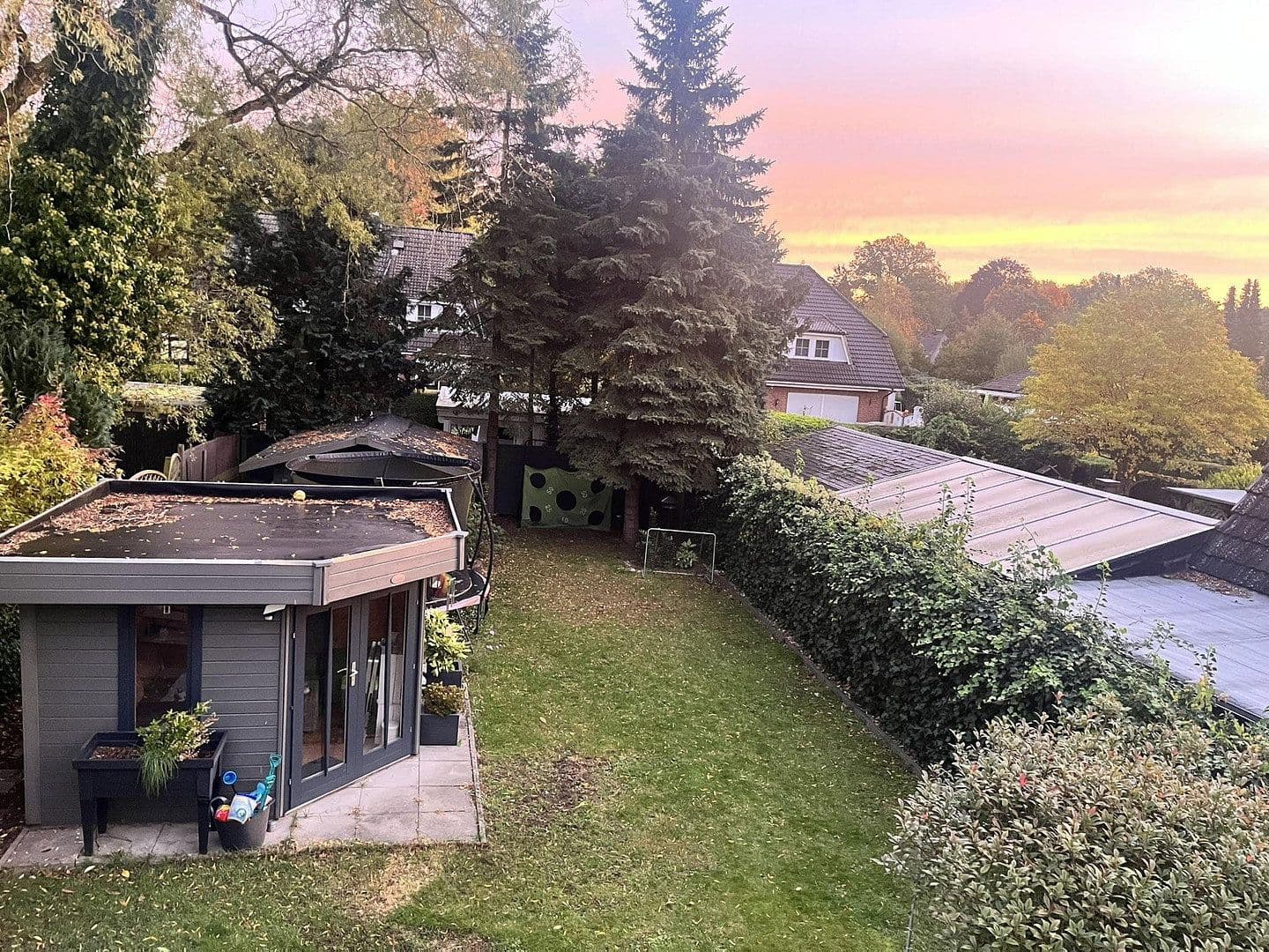 Prenájom domu 135 m², pozemek 450 m², Hamburg, Hamburg Prenájom domu 135 m², pozemek 450 m², Hamburg, Hamburg