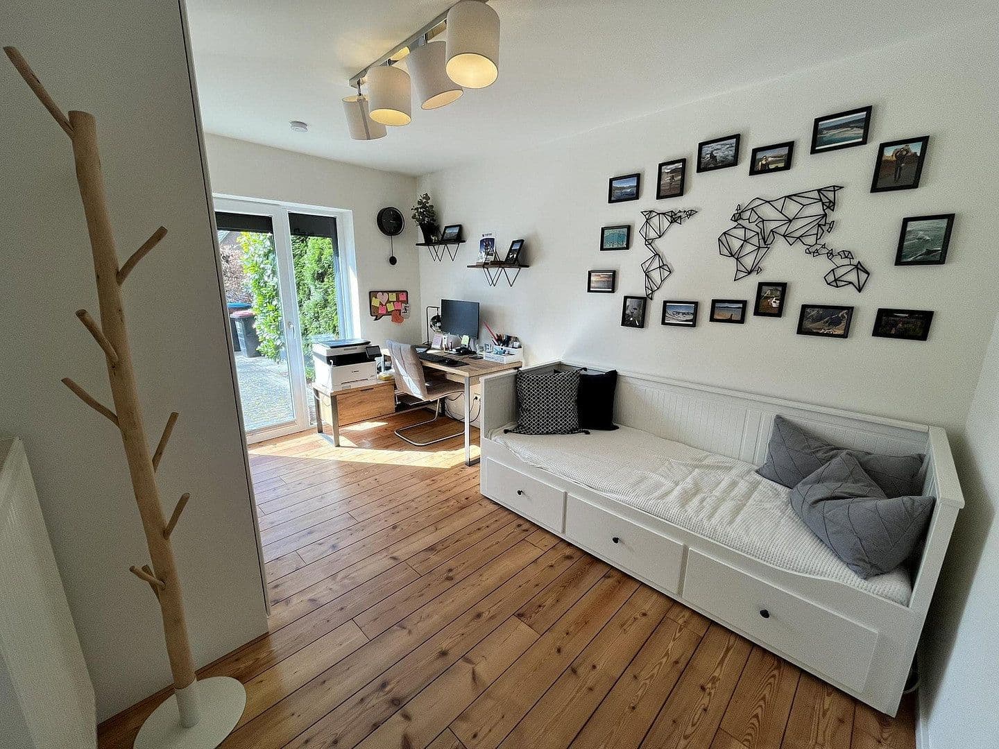 Prenájom domu 135 m², pozemek 450 m², Hamburg, Hamburg Prenájom domu 135 m², pozemek 450 m², Hamburg, Hamburg