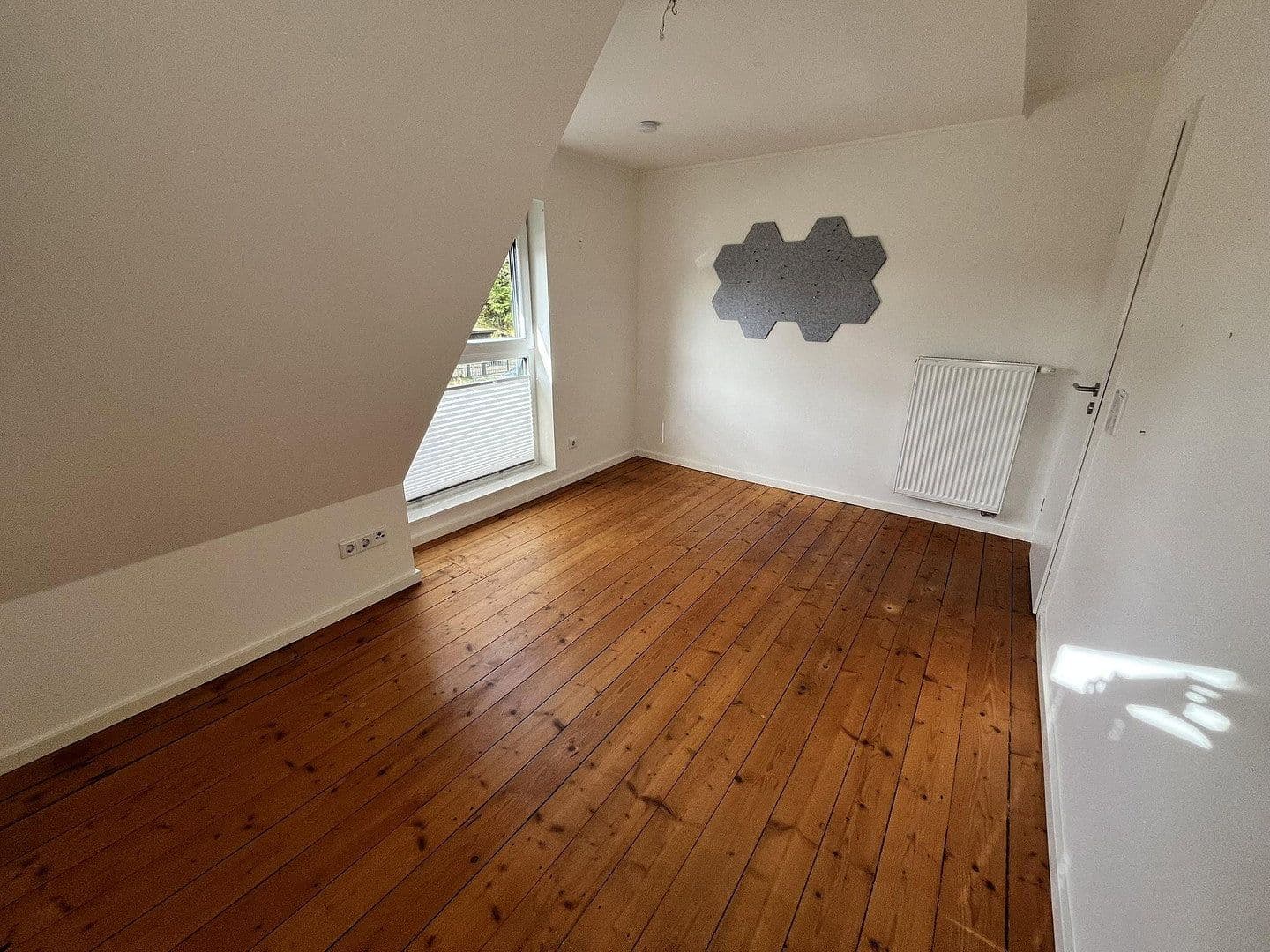 Prenájom domu 135 m², pozemek 450 m², Hamburg, Hamburg Prenájom domu 135 m², pozemek 450 m², Hamburg, Hamburg