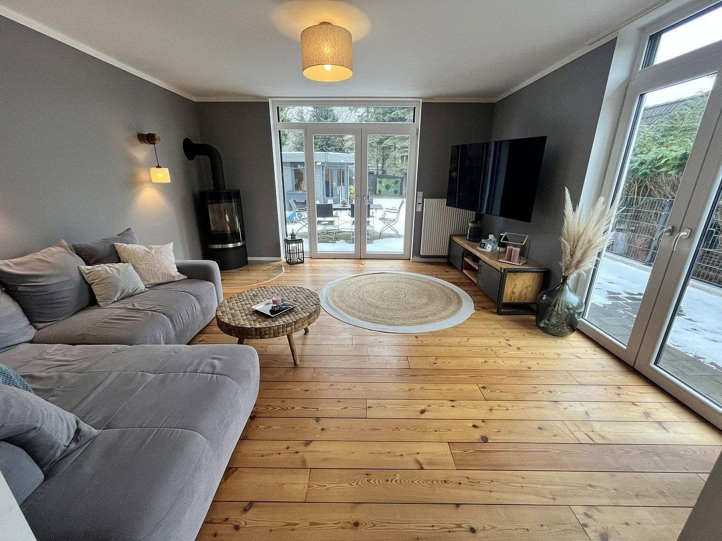 Prenájom domu 135 m², pozemek 450 m², Hamburg, Hamburg Prenájom domu 135 m², pozemek 450 m², Hamburg, Hamburg