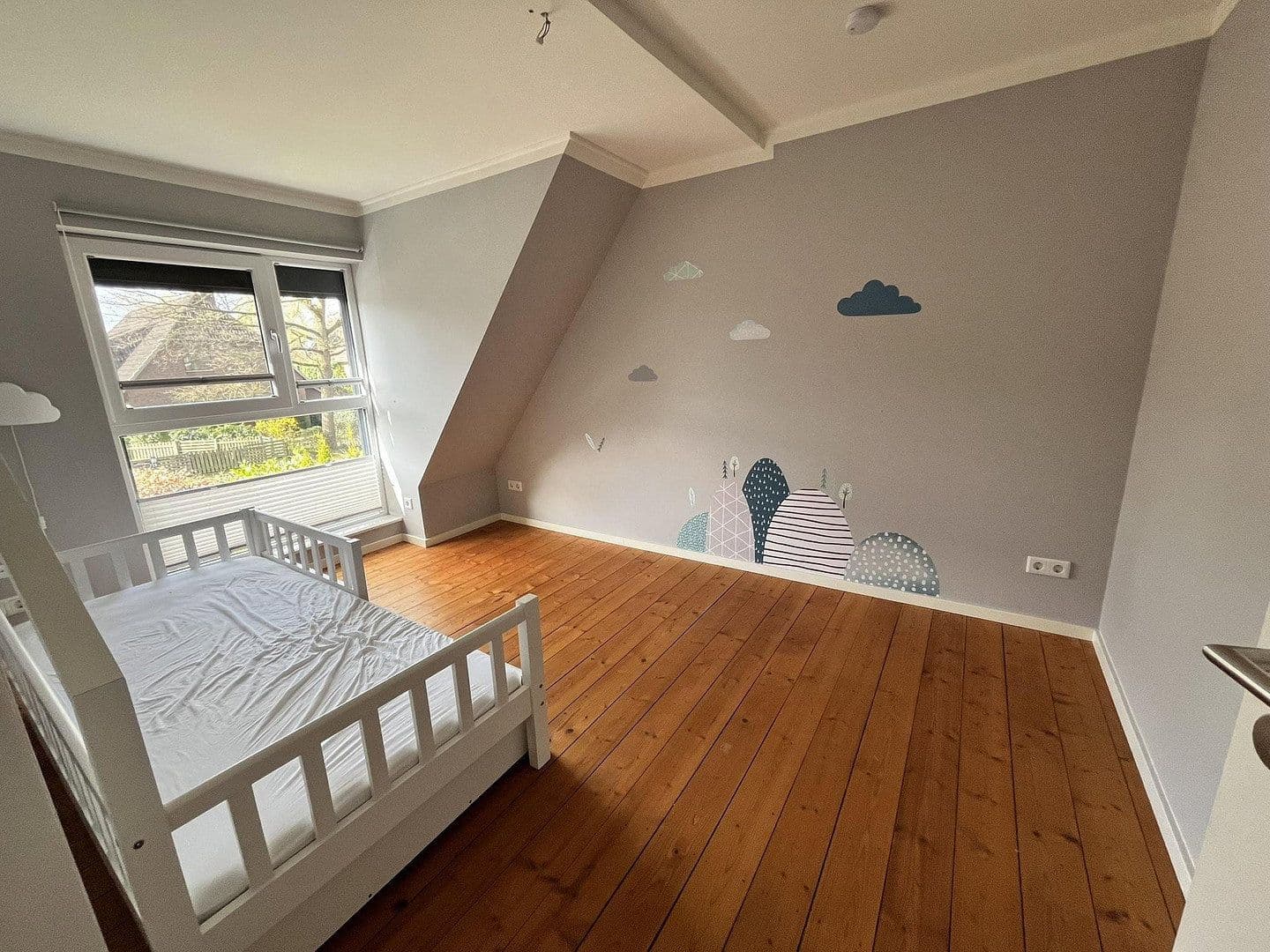 Prenájom domu 135 m², pozemek 450 m², Hamburg, Hamburg Prenájom domu 135 m², pozemek 450 m², Hamburg, Hamburg