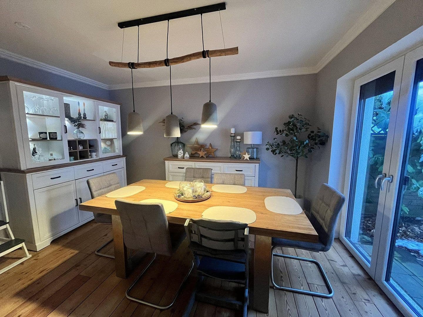 Prenájom domu 135 m², pozemek 450 m², Hamburg, Hamburg Prenájom domu 135 m², pozemek 450 m², Hamburg, Hamburg