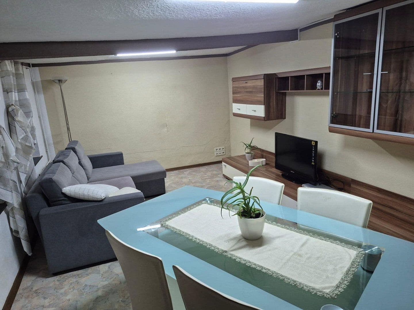 Predaj domu 121 m², pozemek 1.767 m², Altlay, Porýnie-Falcko Predaj domu 121 m², pozemek 1.767 m², Altlay, Porýnie-Falcko