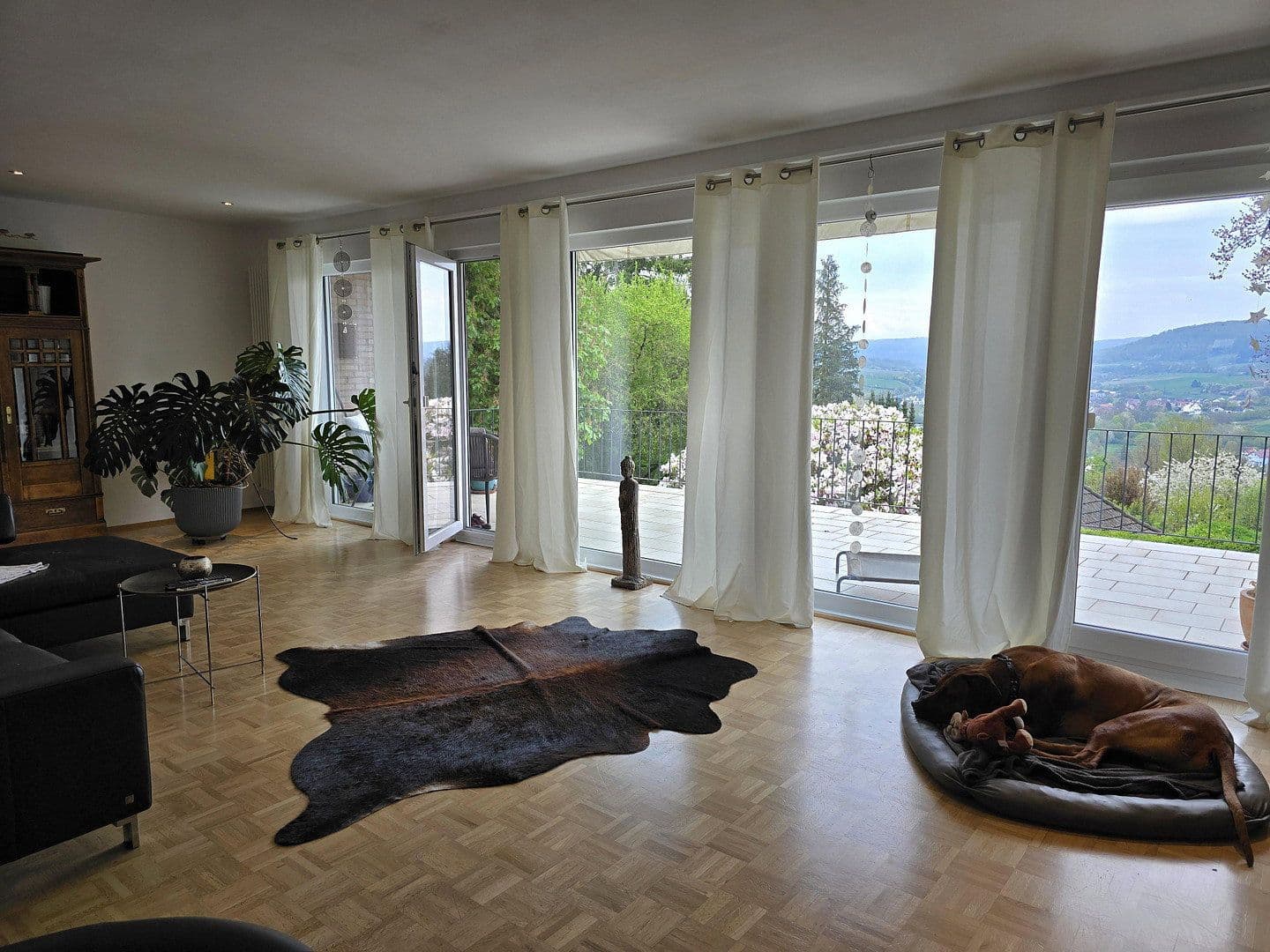 Predaj domu 240 m², pozemek 1.500 m², Hans-Staden-Allee 6, Homberg (Efze), Hesensko Predaj domu 240 m², pozemek 1.500 m², Hans-Staden-Allee 6, Homberg (Efze), Hesensko