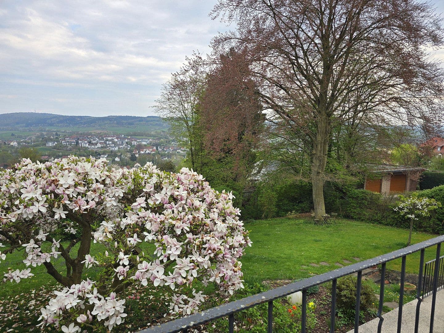 Predaj domu 240 m², pozemek 1.500 m², Hans-Staden-Allee 6, Homberg (Efze), Hesensko Predaj domu 240 m², pozemek 1.500 m², Hans-Staden-Allee 6, Homberg (Efze), Hesensko