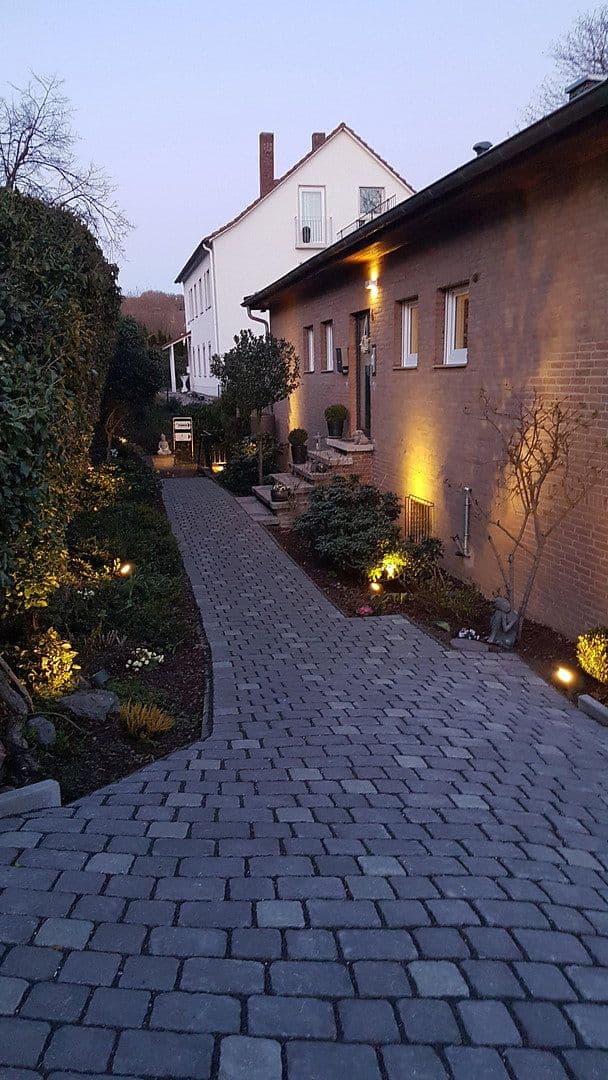 Predaj domu 240 m², pozemek 1.500 m², Hans-Staden-Allee 6, Homberg (Efze), Hesensko Predaj domu 240 m², pozemek 1.500 m², Hans-Staden-Allee 6, Homberg (Efze), Hesensko