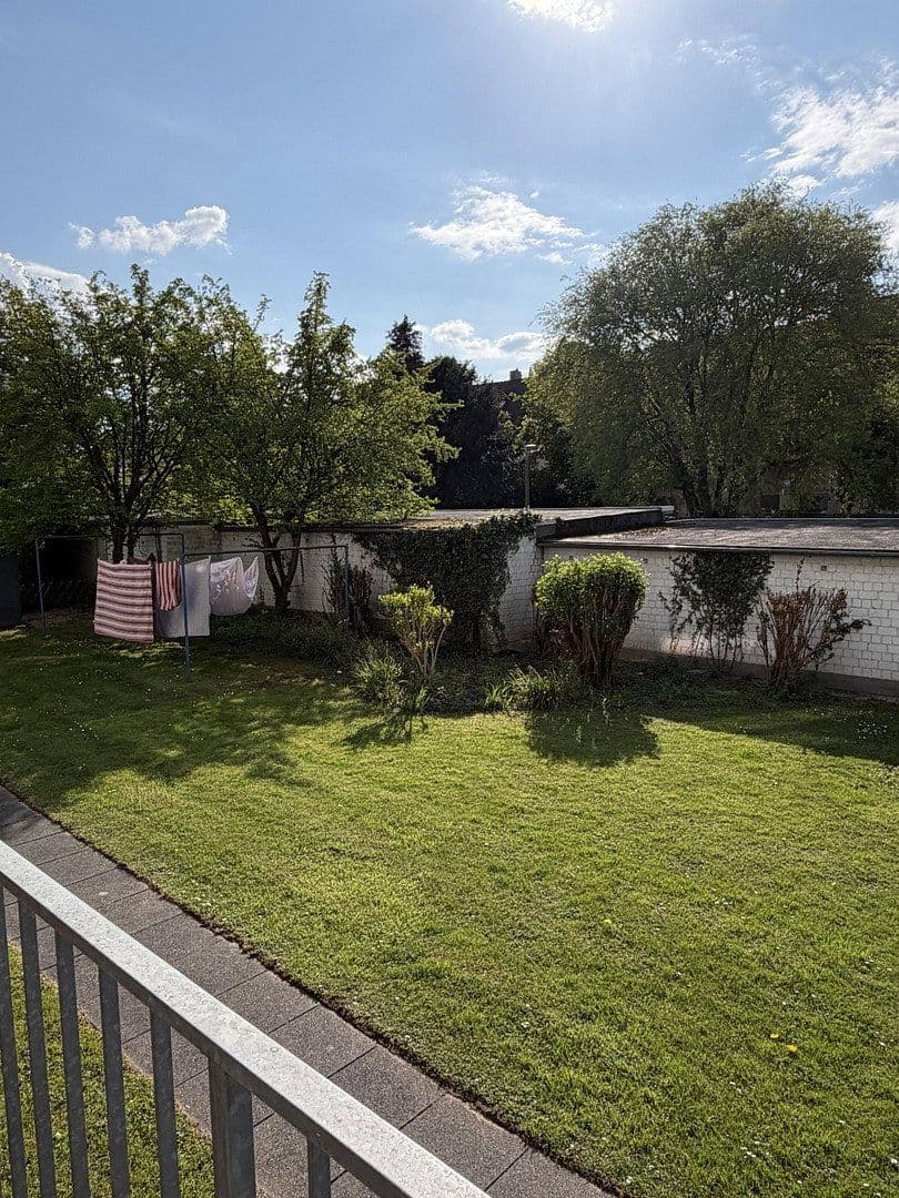 Prenájom bytu 3-izbový 87 m², Enggasse 29, Bonn, Severné Porýnie - Westfálsko Prenájom bytu 3-izbový 87 m², Enggasse 29, Bonn, Severné Porýnie - Westfálsko