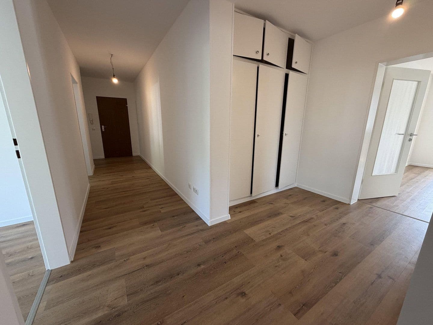 Prenájom bytu 3-izbový 87 m², Enggasse 29, Bonn, Severné Porýnie - Westfálsko Prenájom bytu 3-izbový 87 m², Enggasse 29, Bonn, Severné Porýnie - Westfálsko