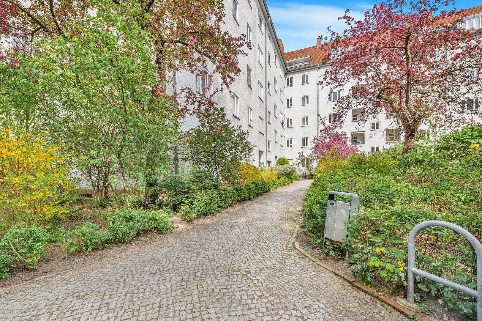 Predaj bytu 2-izbový 57 m², Berlin, Berlín Predaj bytu 2-izbový 57 m², Berlin, Berlín