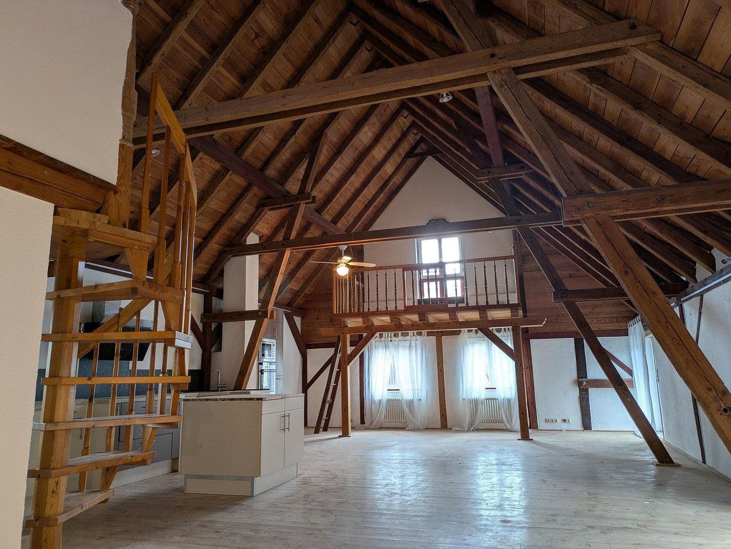 Prenájom bytu 1-izbový 100 m², Brachttal, Hesensko Prenájom bytu 1-izbový 100 m², Brachttal, Hesensko