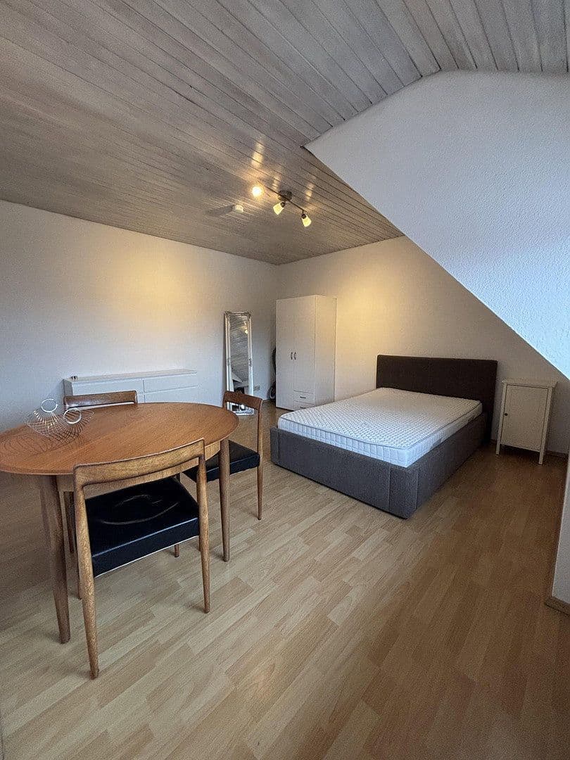 Prenájom bytu 1-izbový 23 m², Gaishämmer Str. 5, Stuttgart, Bádensko-Wurttembersko Prenájom bytu 1-izbový 23 m², Gaishämmer Str. 5, Stuttgart, Bádensko-Wurttembersko