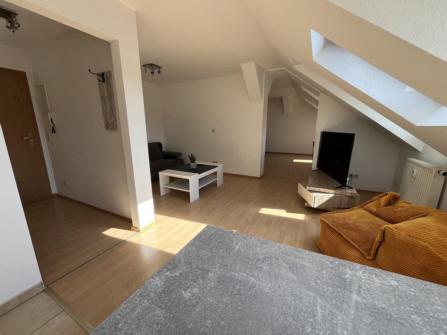 Prenájom bytu 2-izbový 48 m², Weststraße 36, Chemnitz, Sasko Prenájom bytu 2-izbový 48 m², Weststraße 36, Chemnitz, Sasko