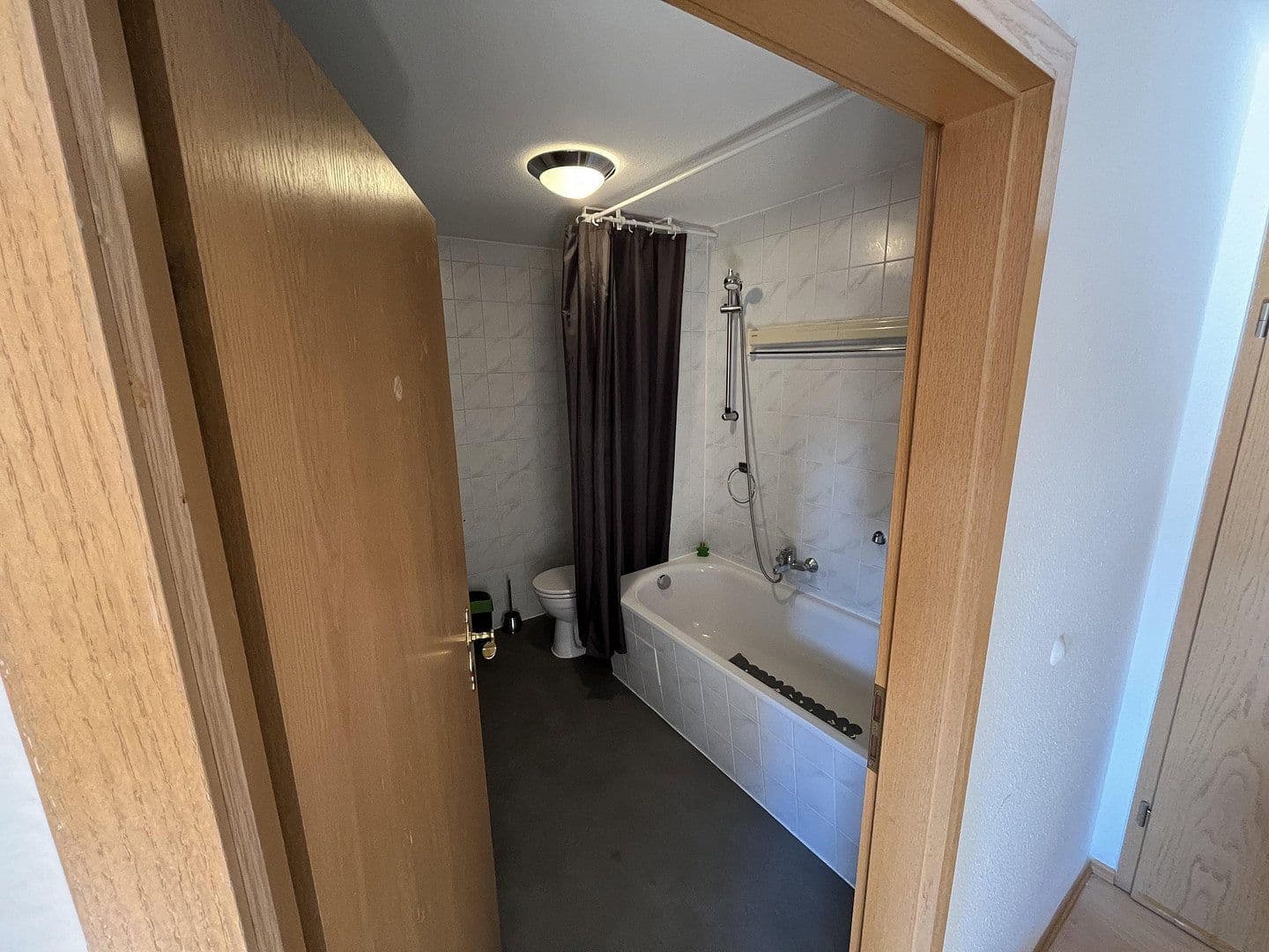 Prenájom bytu 2-izbový 48 m², Weststraße 36, Chemnitz, Sasko Prenájom bytu 2-izbový 48 m², Weststraße 36, Chemnitz, Sasko