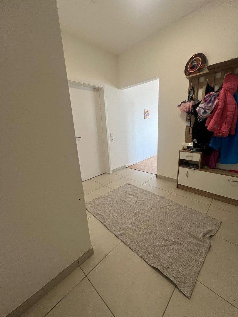 Prenájom bytu 4-izbový 148 m², Leipzig, Sasko Prenájom bytu 4-izbový 148 m², Leipzig, Sasko