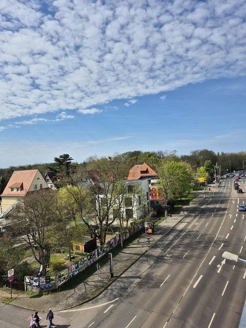 Prenájom bytu 4-izbový 148 m², Leipzig, Sasko Prenájom bytu 4-izbový 148 m², Leipzig, Sasko