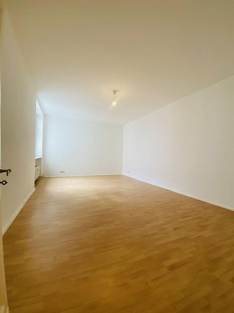Prenájom bytu 1-izbový 63 m², Koloniestr. 37, Berlin, Berlín Prenájom bytu 1-izbový 63 m², Koloniestr. 37, Berlin, Berlín