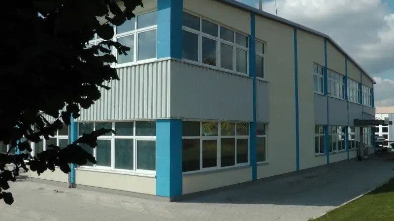 Prenájom nebytového priestoru 4.000 m², Werkstraße 3, Buch, Bavorsko Prenájom nebytového priestoru 4.000 m², Werkstraße 3, Buch, Bavorsko