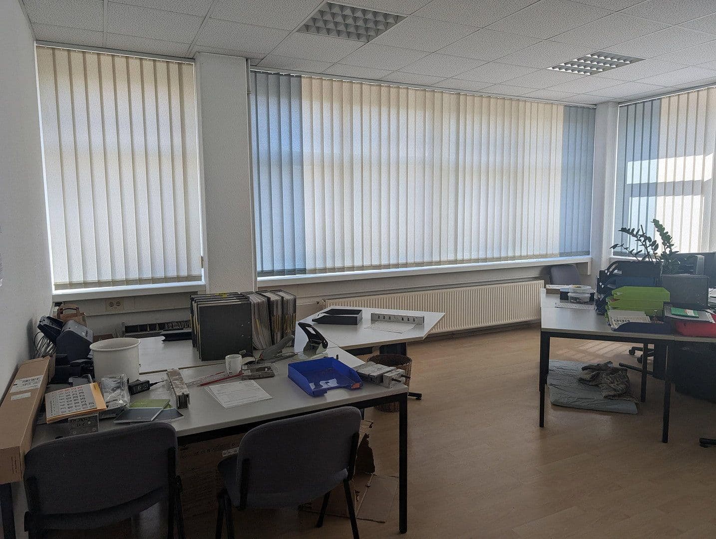 Prenájom nebytového priestoru 4.000 m², Werkstraße 3, Buch, Bavorsko Prenájom nebytového priestoru 4.000 m², Werkstraße 3, Buch, Bavorsko