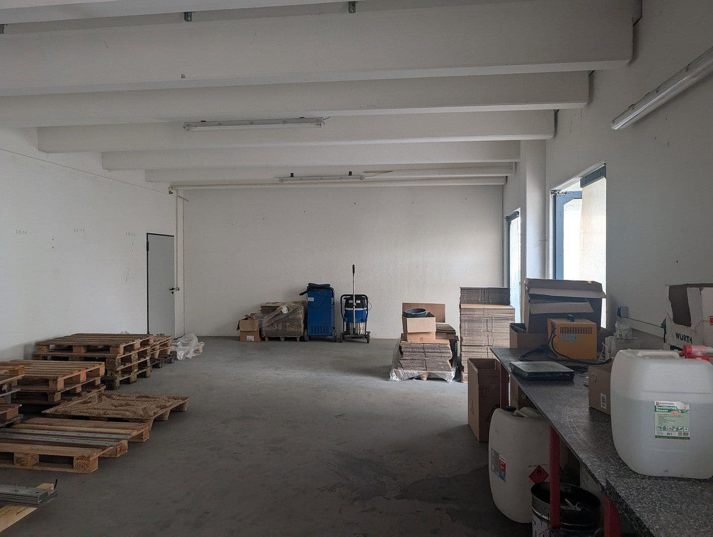 Prenájom nebytového priestoru 4.000 m², Werkstraße 3, Buch, Bavorsko Prenájom nebytového priestoru 4.000 m², Werkstraße 3, Buch, Bavorsko